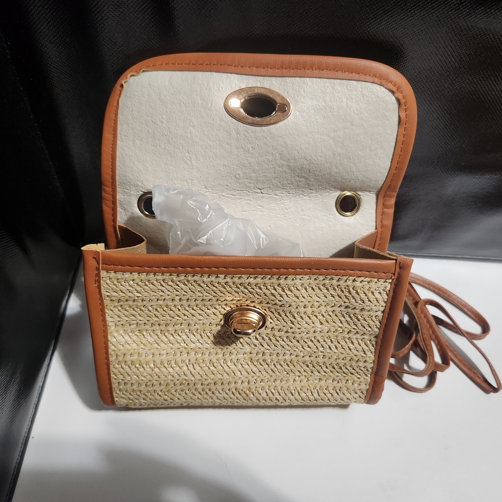 Bag -Wallets Bundle - Picture 3 of 9
